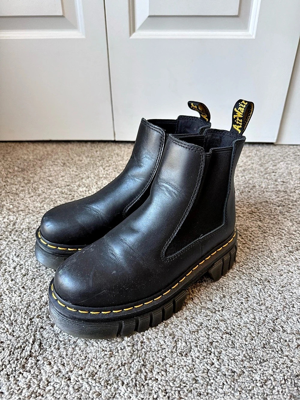 Dr. Martens Audrick Nappa Leather Platform Chelsea Boots Black US 7